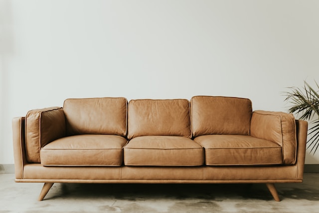 How to remove DMF from leather furniture